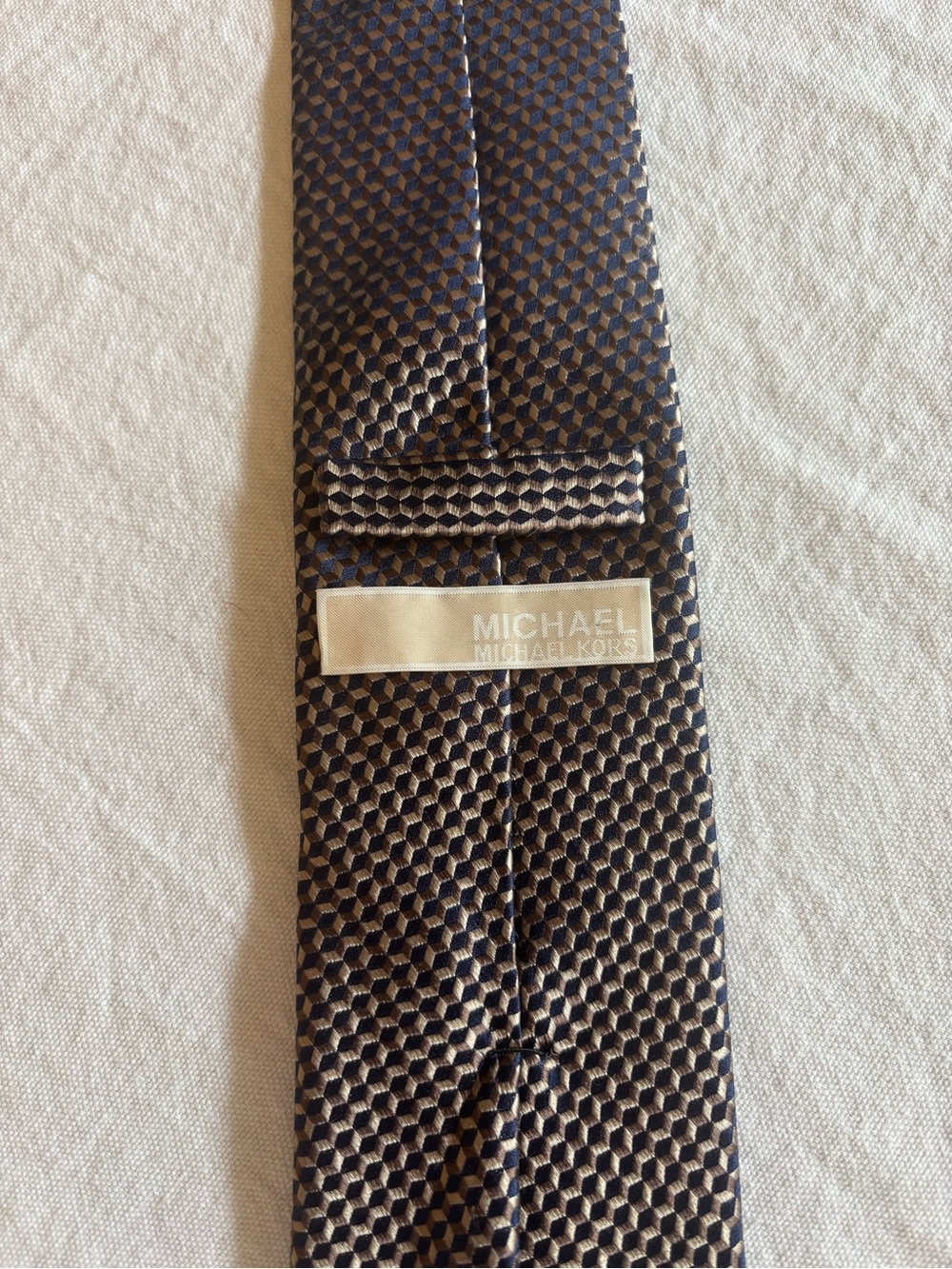 Michael Kors Men's Navy and Gold Honeycomb Tie